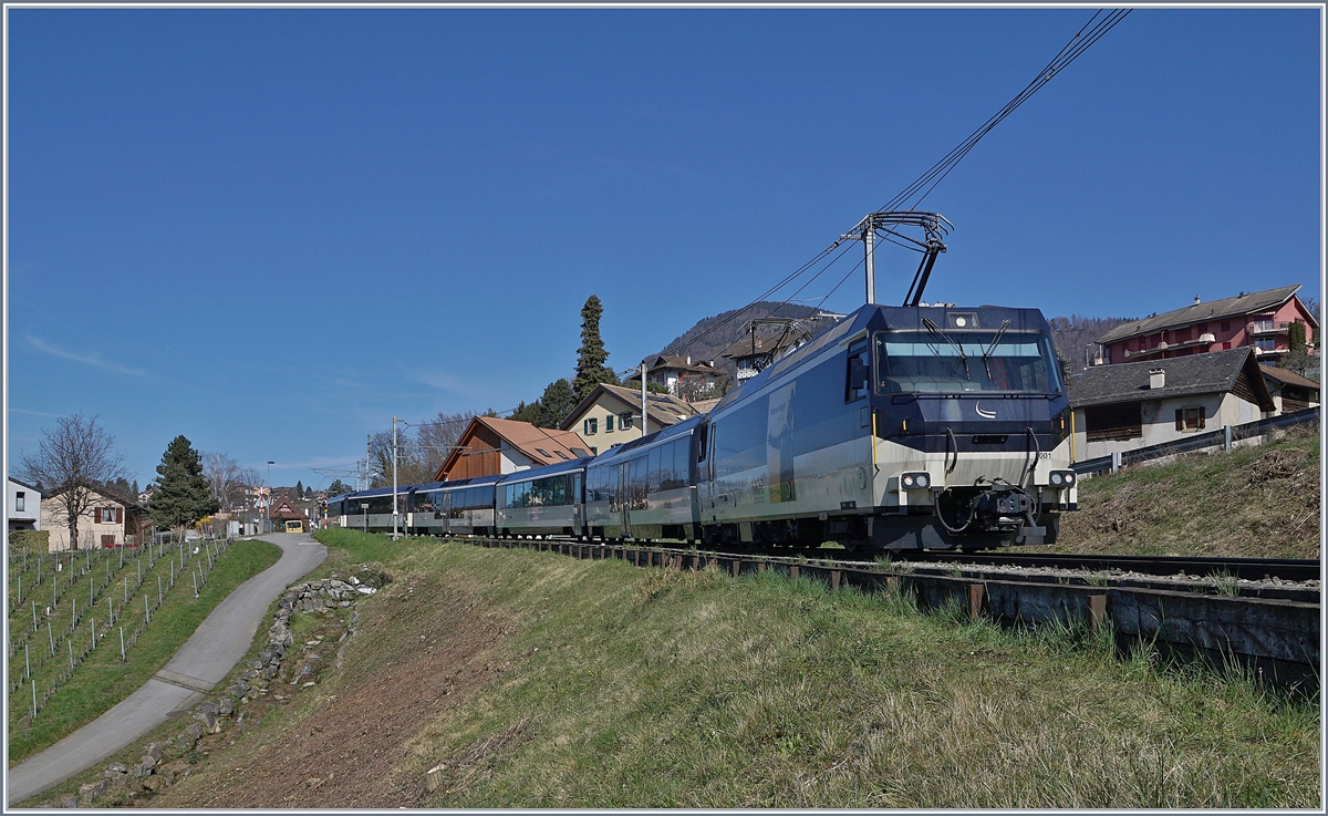 The Ge MOB 4/4 wiht a MOB Panoramic Express by Planchamp.

15.03.2020