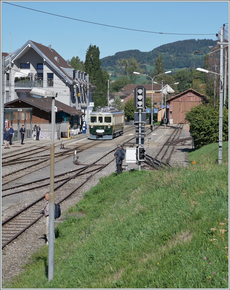 The GFM Ce 4/4 131 (built 1943) from the GFM Historic by the Blonay Chamby Railway in Blonay.

11.09.2022