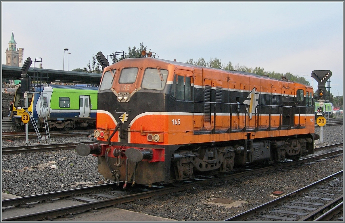 The Irish Rail BB 165 in Dublin Heuston Station.
04.10.2006