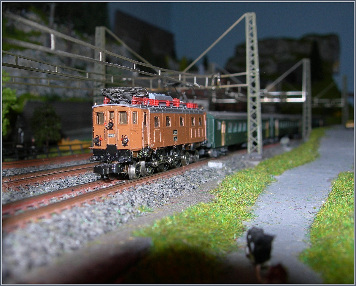 The Märklin miniclub (Z-Gauge) Ae 3/6 10460.
10.08.2017