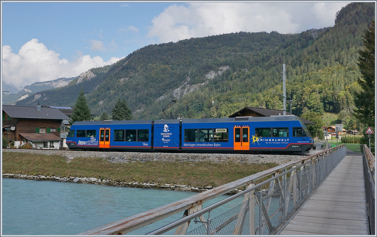 The MIB GTW Be 2/6 13 (ex CEV MVR Be 2/6 7004 Montreux) makes a stop at the Aareschlucht West. 

22. Sept. 2020