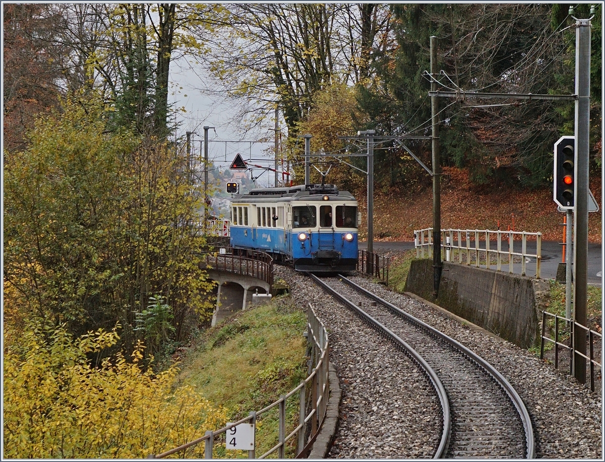 The MOB ABDe 8/8 4001  Suisse  near Les Avants.
11.11.2017