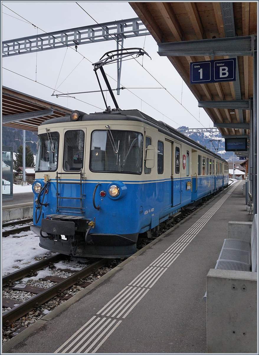 The MOB ABDe 8/8 4001 SUISSE in Gstaad.
10.01.2018