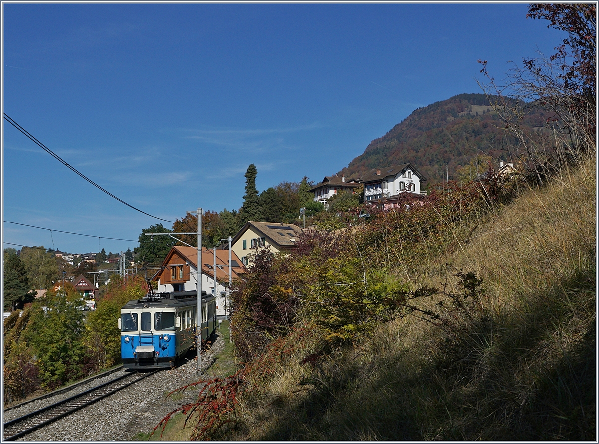 The MOB ABDe 8/8 4001 Suisse on the way to Montreux by Planchamp.
25.310.2018
