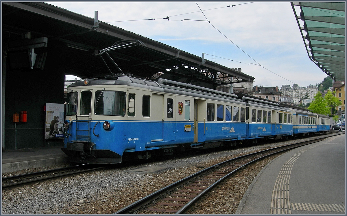 The MOB ABDe 8/8 4003  BERN  in Montreux.
05.06.2017