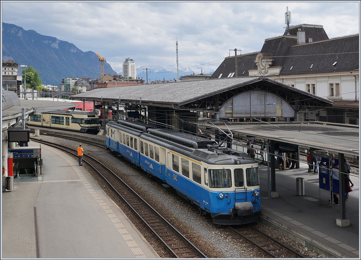 The MOB ABDe 8/8 4004 FRIBOURG in Montreux.
17.04.2017