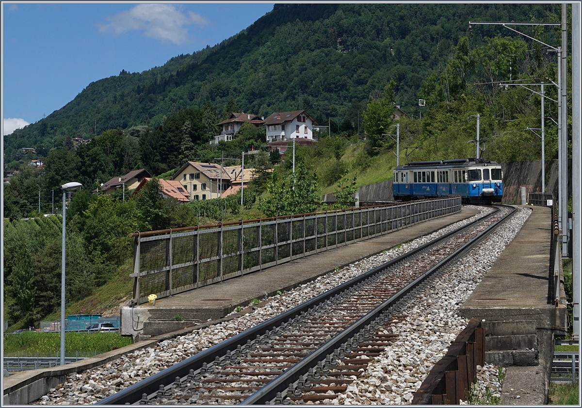 The MOB ABDe 8/8 4004 Fribourg is comming...
by Chatelard VD, 30.06.2017