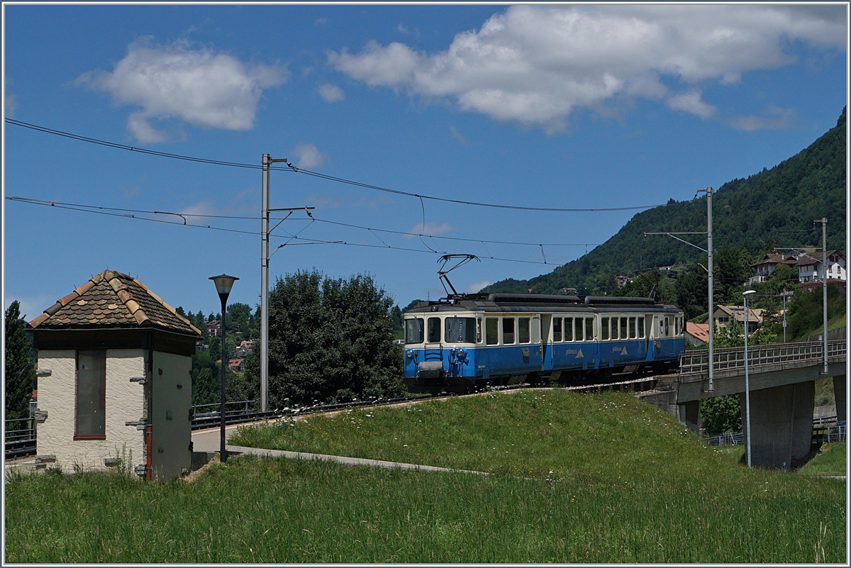 The MOB ABDe 8/8 4004 Fribourg by Chatelard VD.
30.06.2017