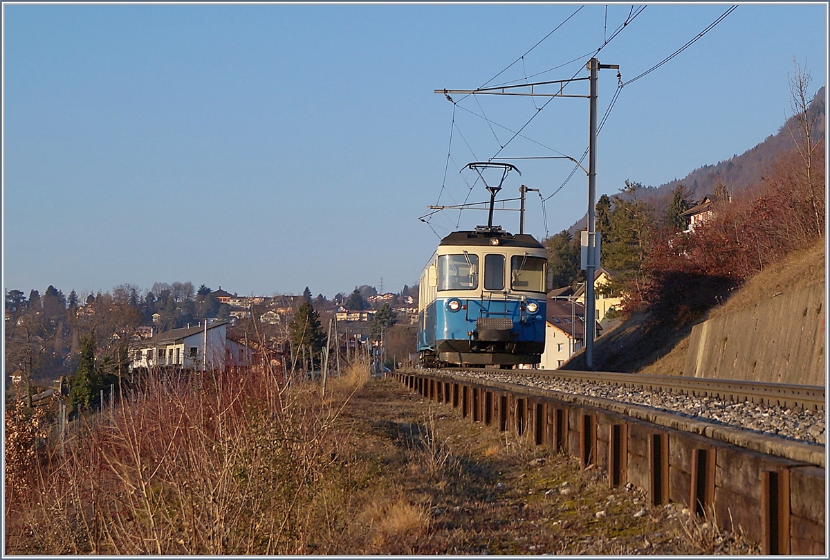 The MOB ABDe 8/8 4004 FRIBOURG on the way to Montreux between Planchamp and Châtelard VD. 22.01.2019