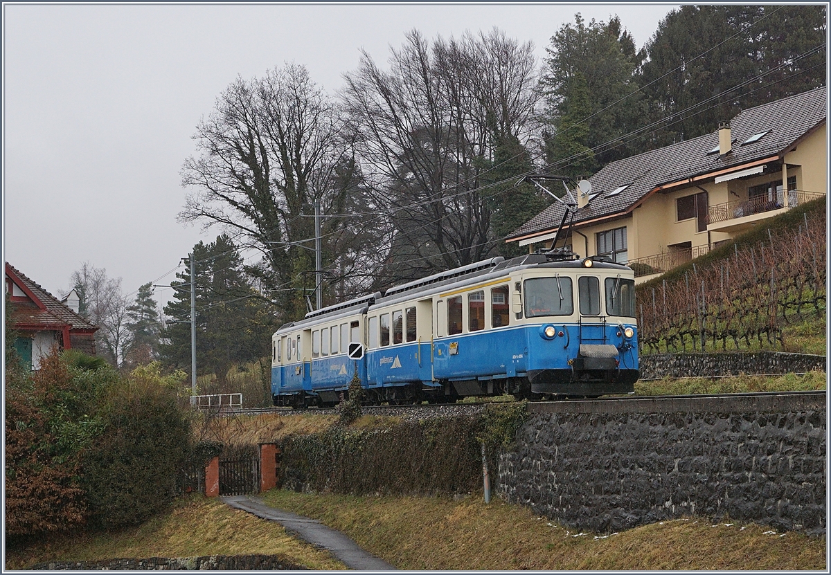 The MOB ABDe 8/87 4003  Fribourg  by Planchamp.
18.01.2018