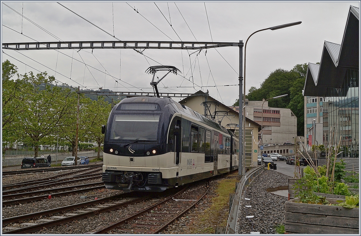 The MOB Alpina Be 4/4 and ABe 4/4 9204 and 9304 in Vevey. 

11.06.2019