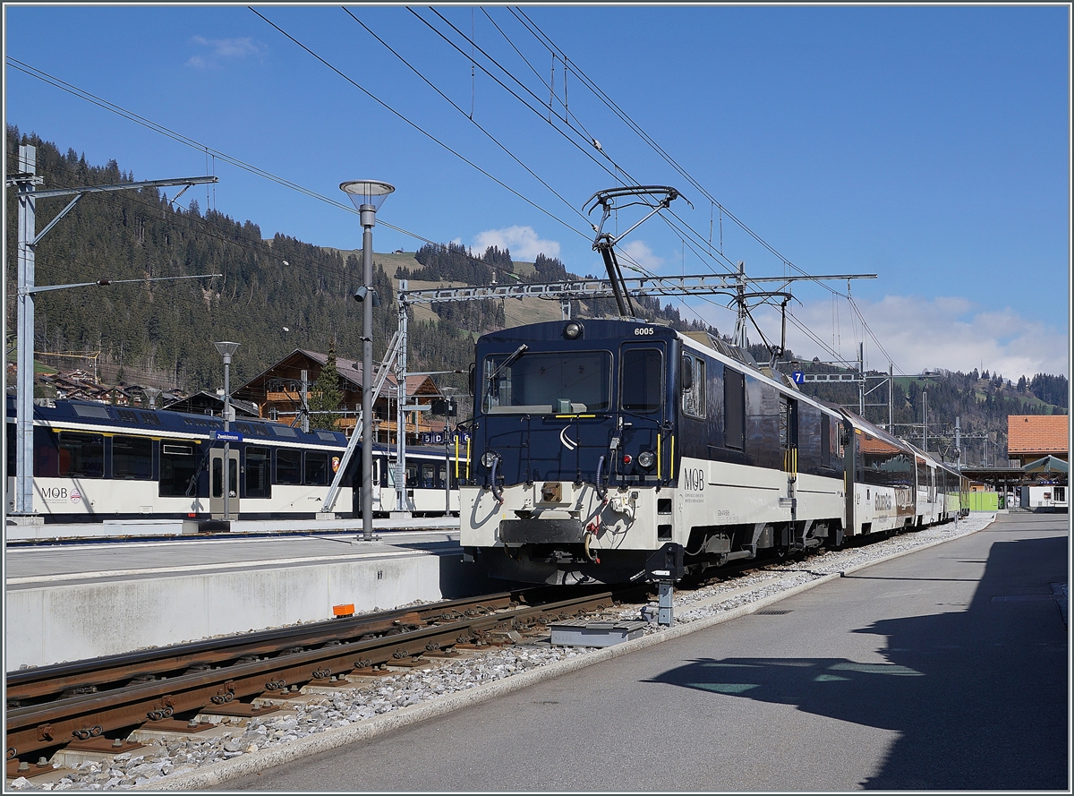 The MOB GDe 4/4 6005 (and the GDe 4/43 6003) wiht a local train to Lenk im Simmental in Zweisimmen. 

14.04.2021