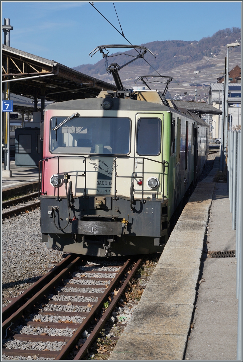 The MOB GDe 4/4 6006 wiht MOB Golden Pass Panoramic of his last journey by the MOB in Vevey. 

16.02.2023