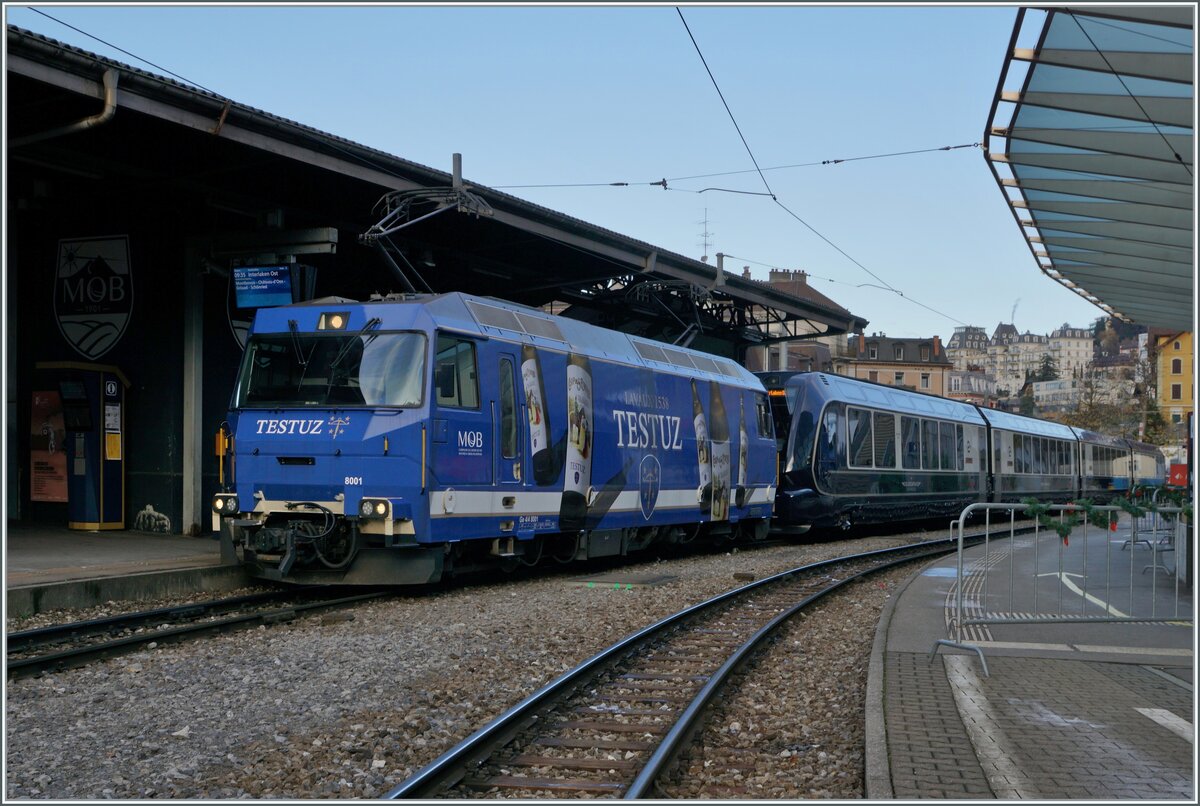 The MOB Ge 4/4 8001 with the first direct GPX - Goldenpass Express 4068 from Montreux to Interlaken Ost in Montreux. 

11.12.2022