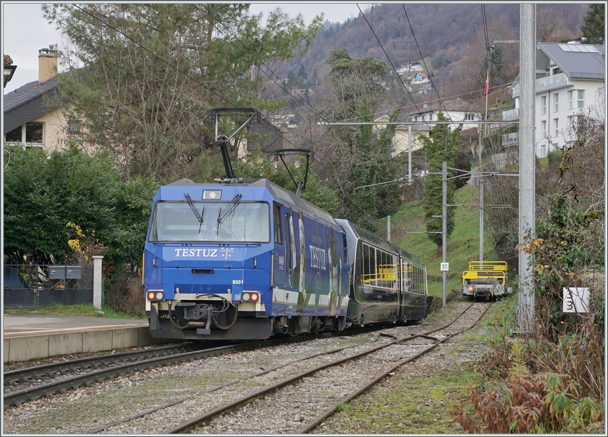 The MOB Ge 4/4 8001 with the GoldenPass Express GPX 4065 from Interlaken Ost to Montreux by Fontanivent. 

04.01.2023