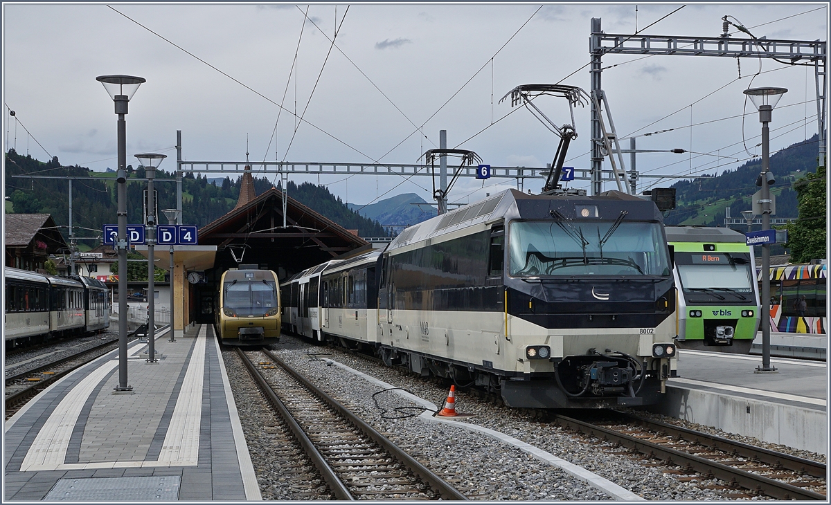 The MOB Ge 4/4 8002 with a Panoramic service to MOntreux in Zweisimmen. 

19.08.2020