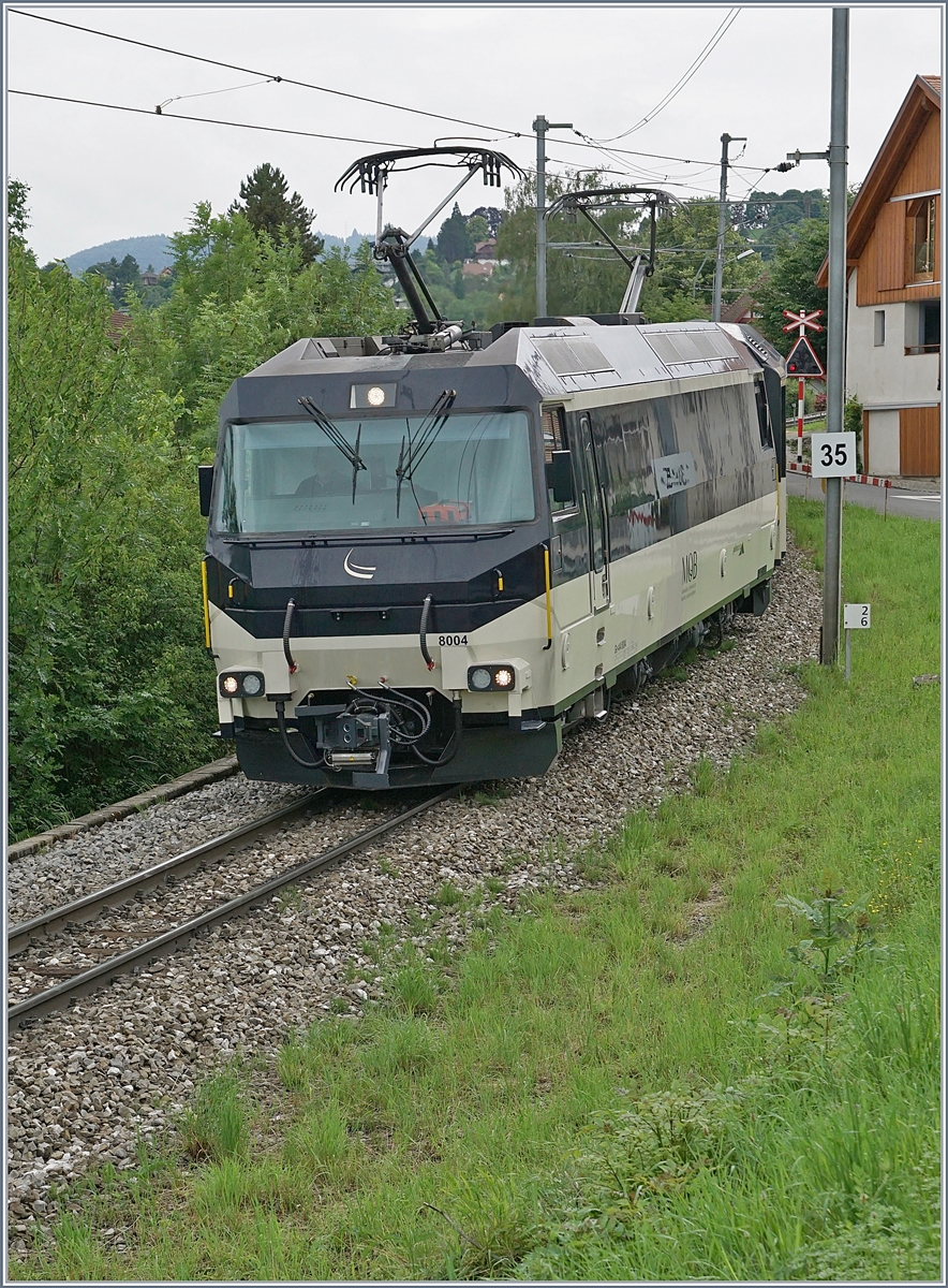 The MOB Ge 4/4 8004 with a MOB Panoramic Service from Zweisimmen to Montreux by Plancahmp.
13.06.2018