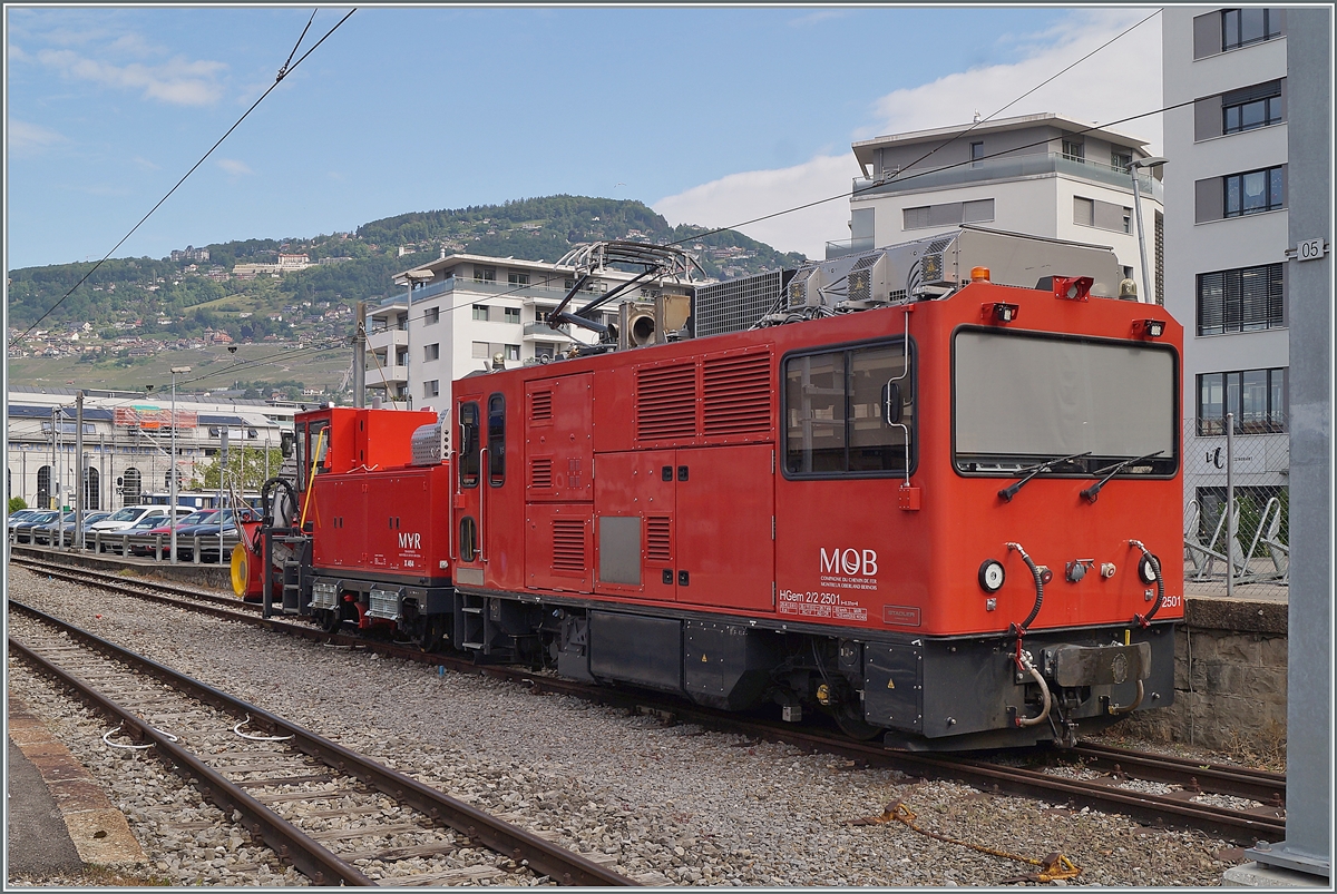 The MOB HGem 2/2 2501 (ex CXEV HGme 2/2 2501) in Vevey. 

03.06.2021