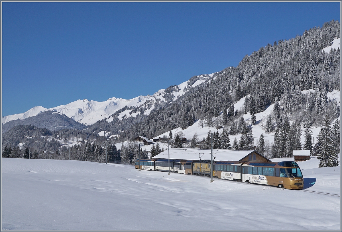 The MOB Panoramic Express between Gruben and Schönried.
18.02.2018