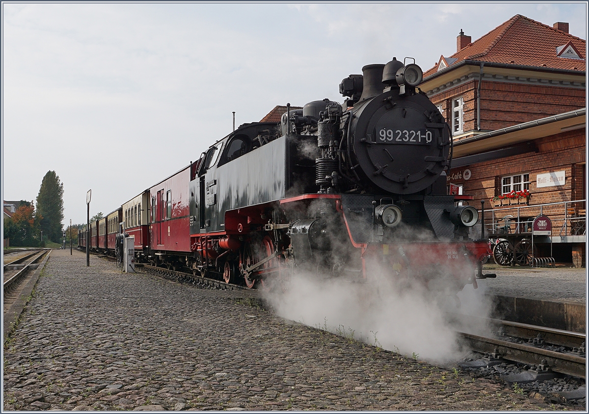 The Molly 99 2321-0 in Kühlungsborn West.
28.09.2017