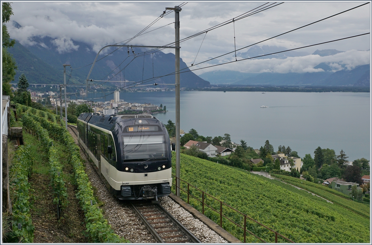 The MVR ABeh 2/6 7503  Blonay-Chamby  on the way to Les Avants over Montreux near the Châtelard VD Station.

19.08.2019