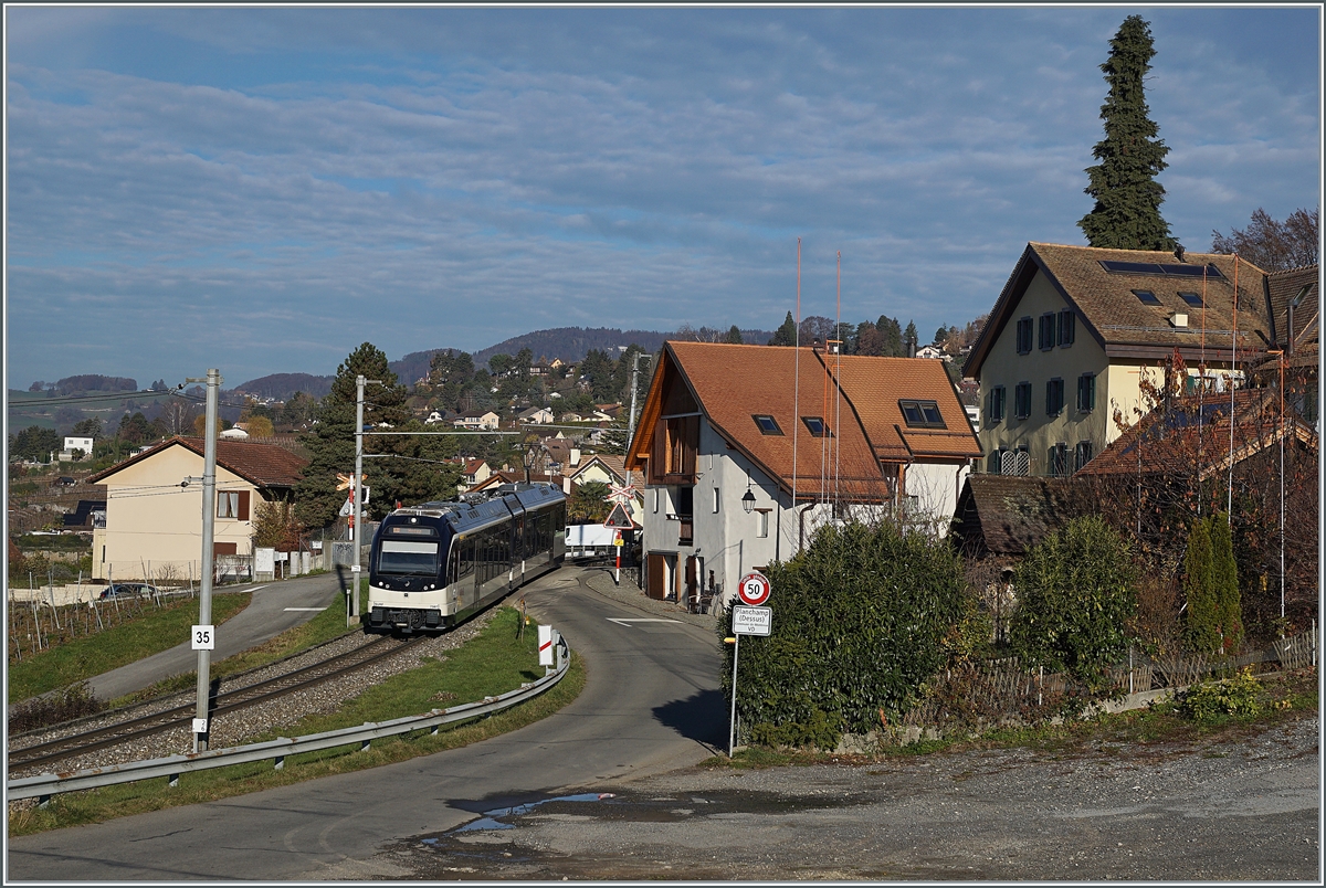 The MVR ABeh 2/6 7507 by Planchamp on the way to Montreux. 

23.11.2020