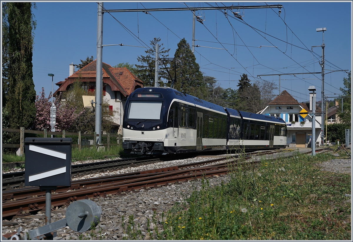The MVR MOB ABeh 2/6 7505 is arriving at Fontanivent. 

13.04.2020