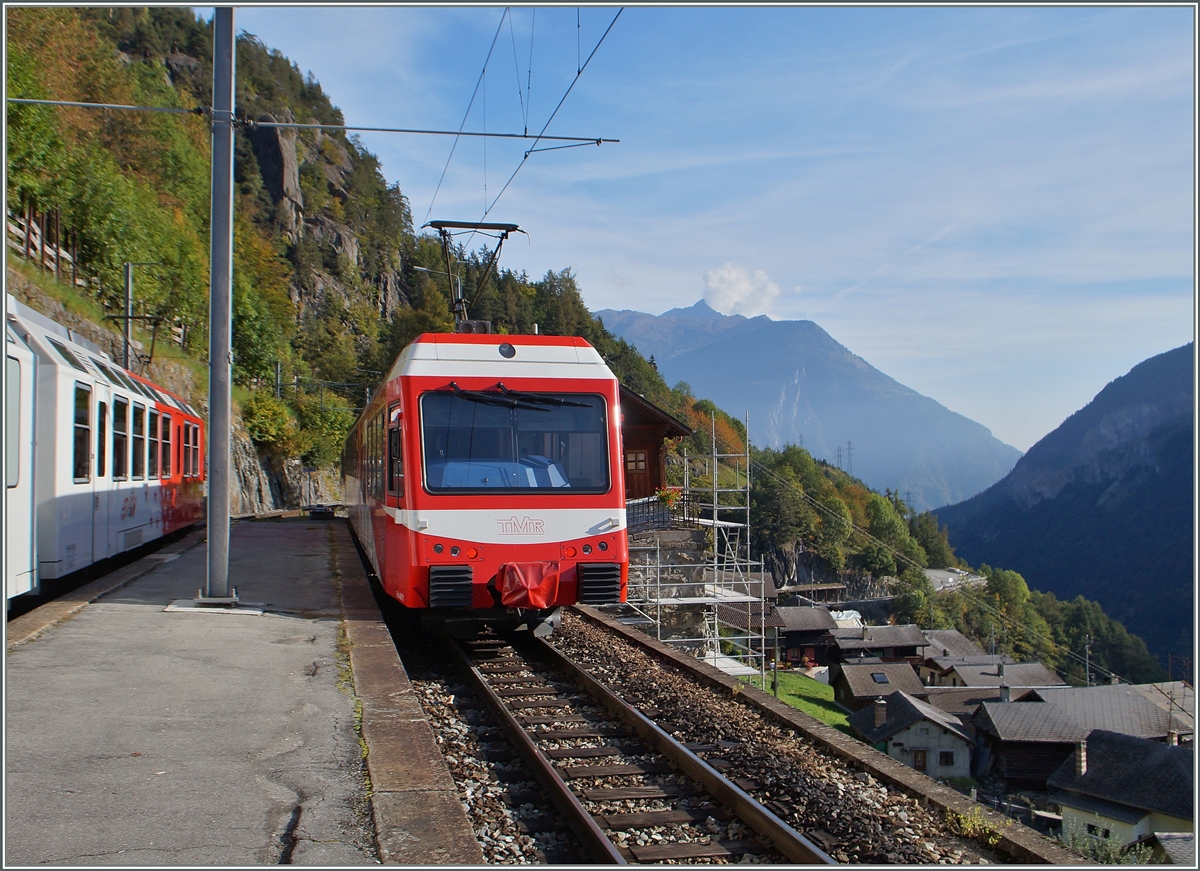 The new TMR (MC) BDeh 4/8 N° 71 (SNCF Z870) in Le Trétien.
03.10.2014