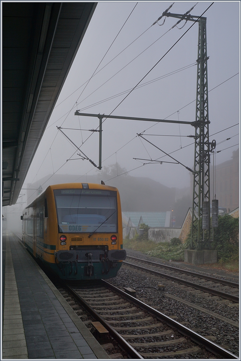 The ODEG VT 650 .02 on an foggi day in Schwerin.22.09.2017