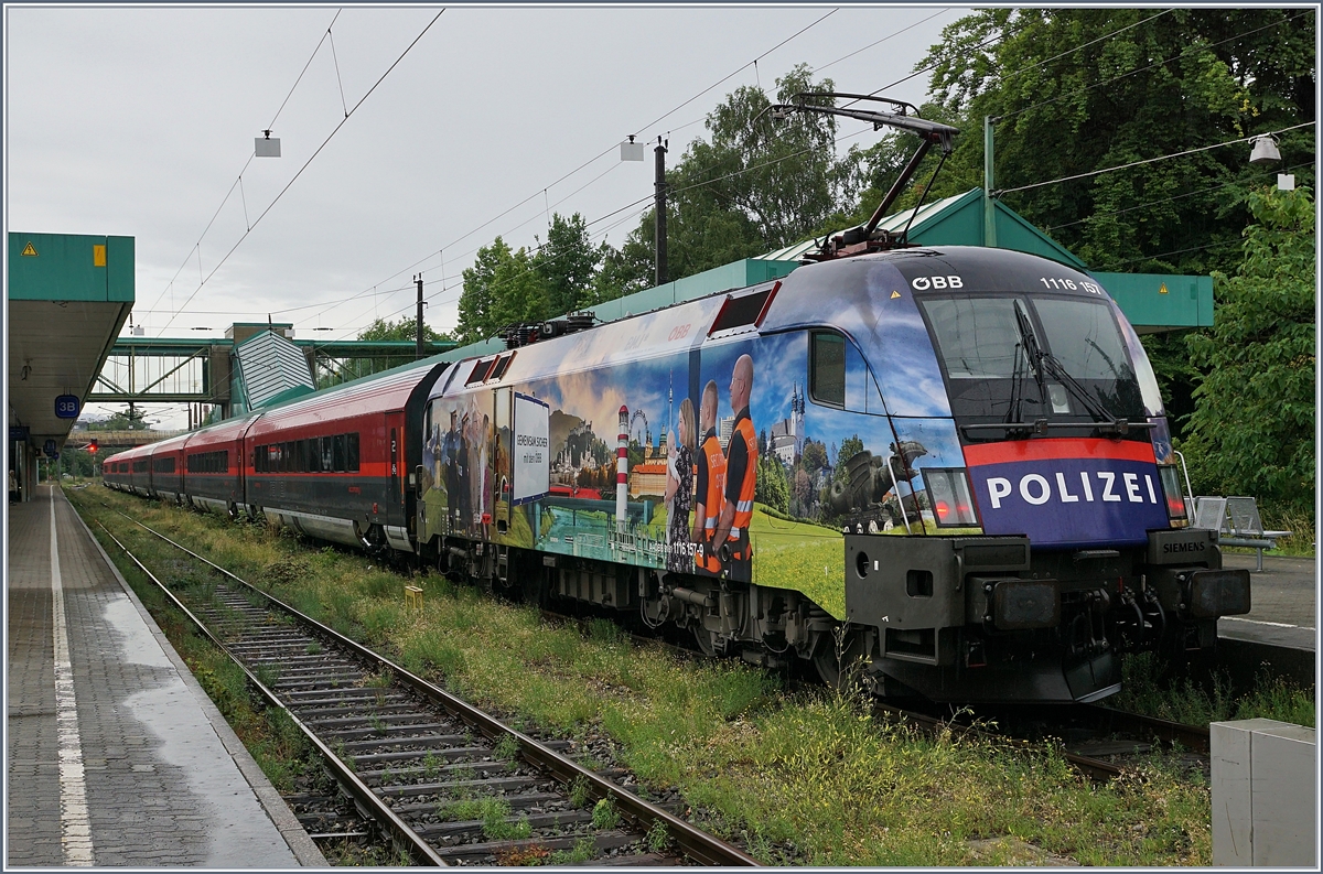 The ÖBB 1116 157 in Bregenz.
09.07.2017