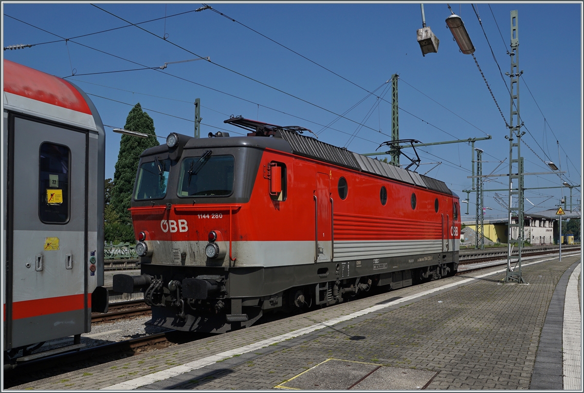 The ÖBB 1144 280 in Lindau Insel. 

14.08.2021