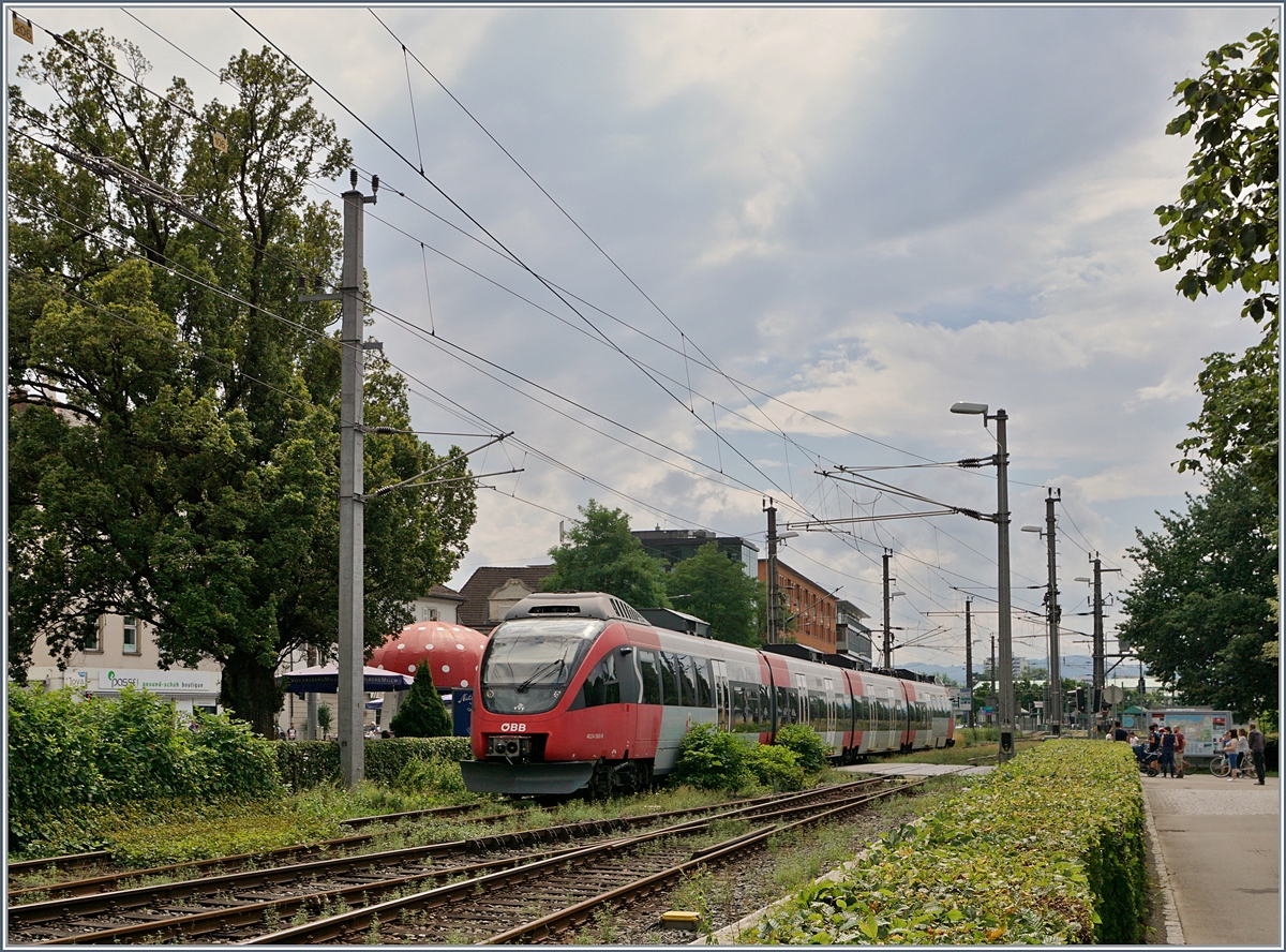 The ÖBB ET 4024 060-8 on the way to Lindau in Bregenz.
10.07.2017