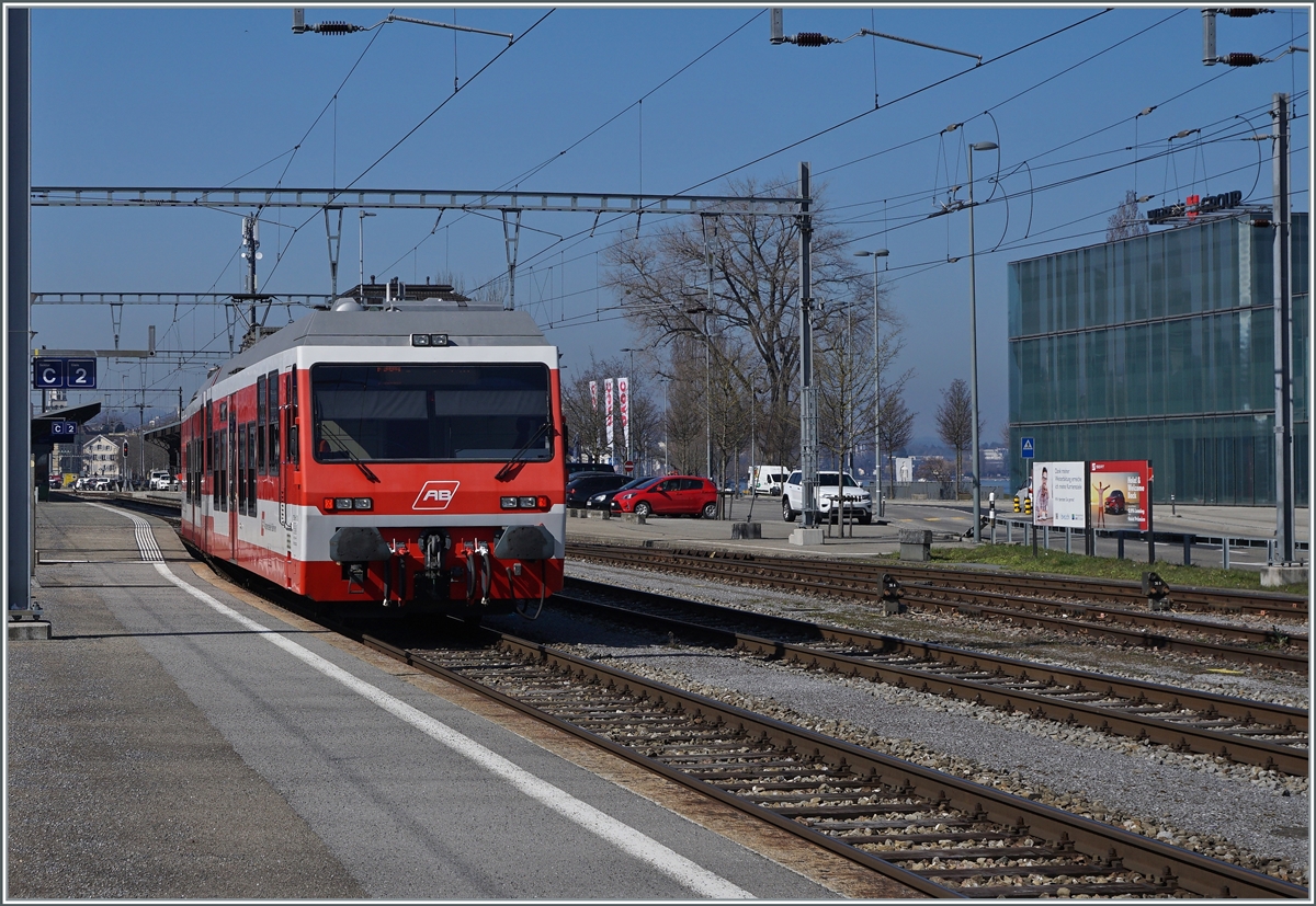 The RHB BDeh 3/6 N° 25 in Rorschach. 

24. März 2021