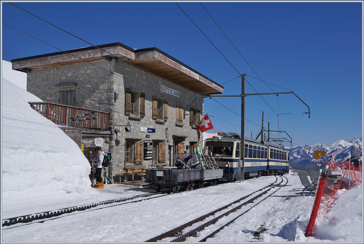 The Rochers de Naye Beh 4/8 304 in Jaman.
24.03.2018