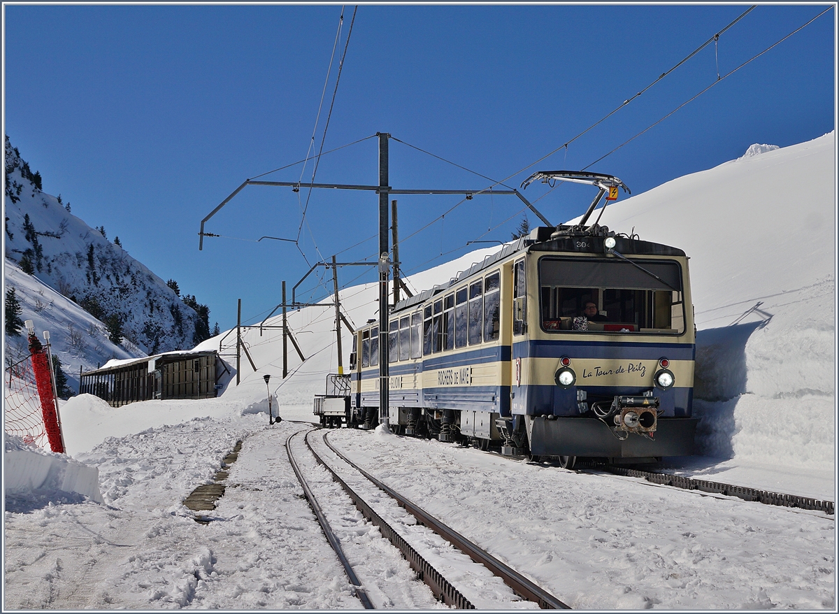 The Rochers de Naye Bhe 4/8 304  La Tour de Peilz  in Jaman.
24.03.2018