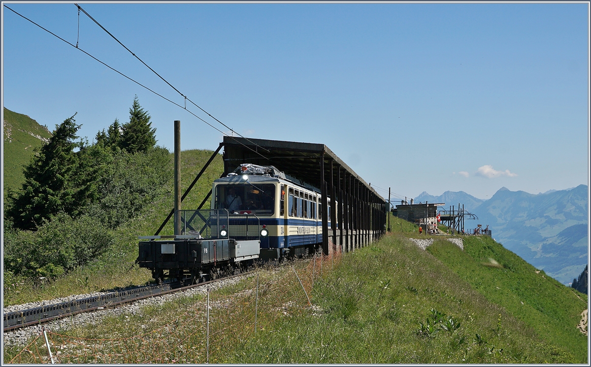 The Rochers de Naye Bhe 4/8 304 (and 305) near Jaman.
30.06.2018