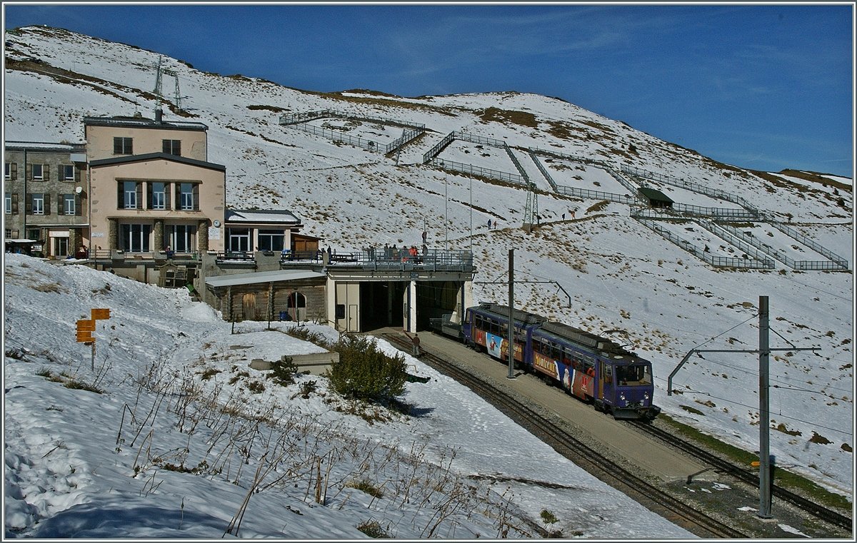 The Rochers de Naye Summit Station.
12.10.2011