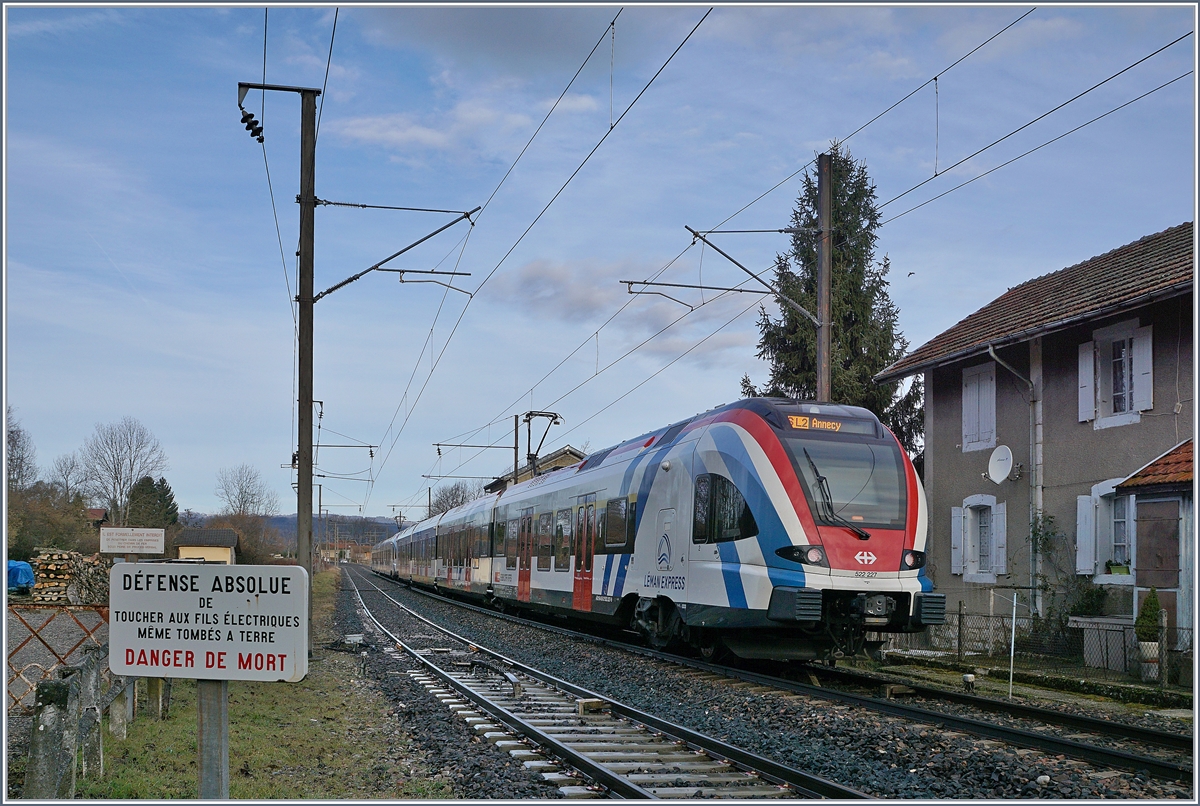 The SBB CFF RABe LEX 522 218 and 522 227 on the way to Annecy in st Laurent. 

21.02.2020