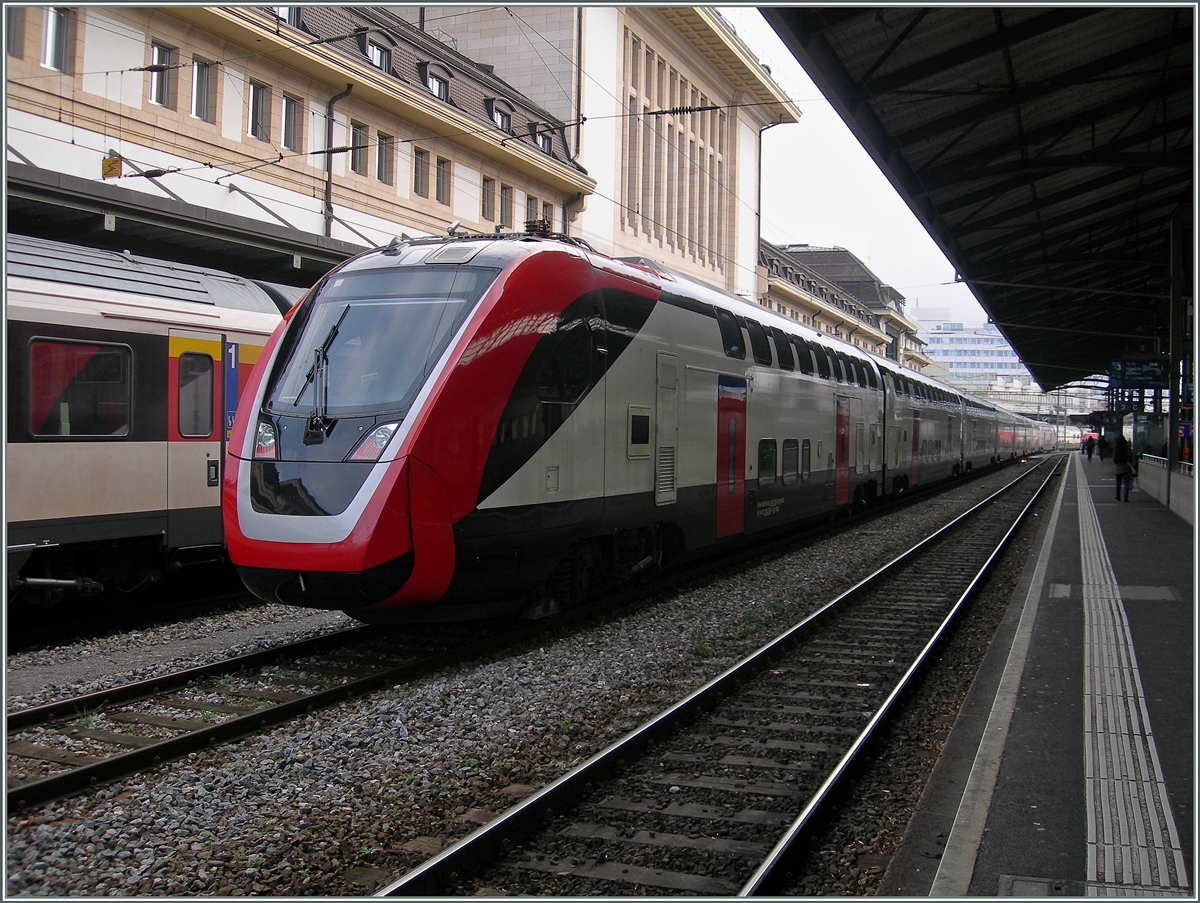 The SBB RABe 502 (UIC 94 85 0502 203-8 CH-SBB) Twindexx in Lausanne.
18.02.2016