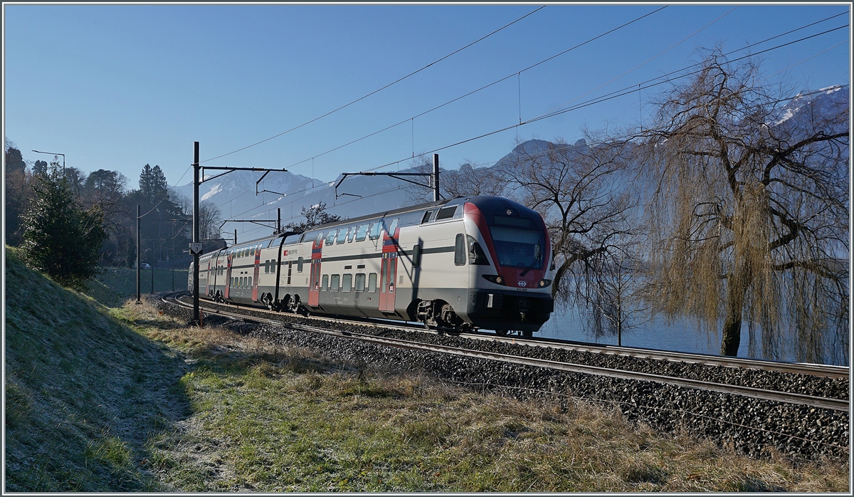 The SBB RABe 511 038 near Villeneuve on the way to Annemasse. 

17.01.2022