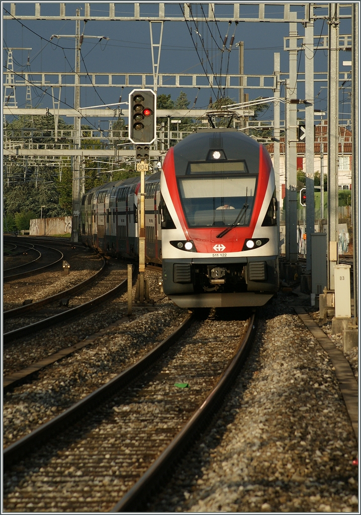 The SBB RABe 511 122 is arriving at Morges. 
03.07.2014 