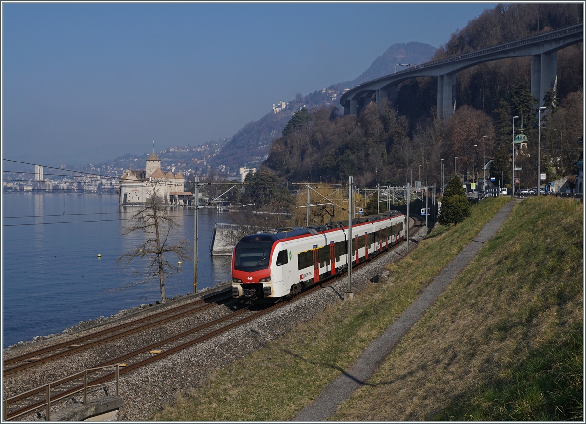 The SBB RABe 523 109 by Villeneuve. 

08.03.2022