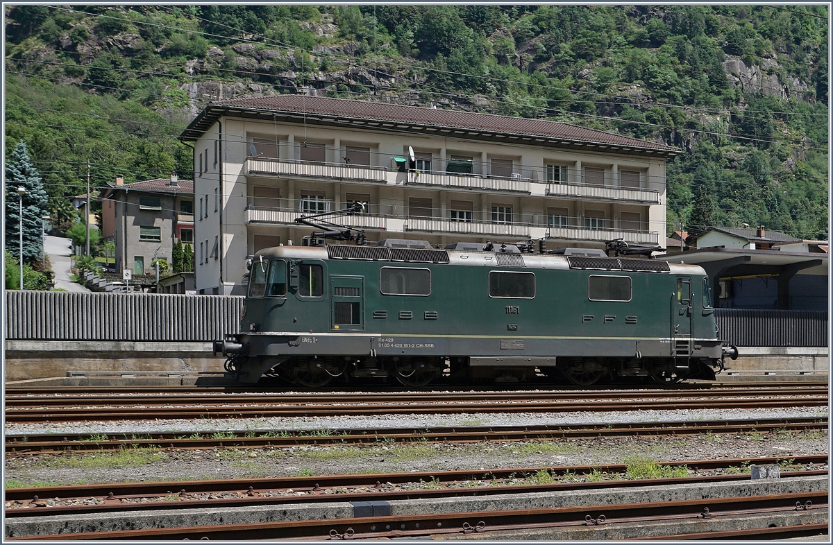 The SBB Re 4/4 11161 in Bodio.
28.07.2016