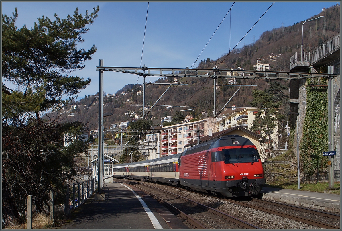 The SBB Re 460 024-3 with an IR by Veytaux. 
03.03.2015