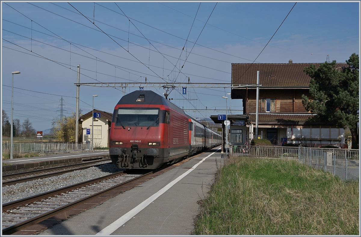 The SBB Re 460 048-2 with an IR90 on the way to Brig in Roches VD. 

17.03.2020