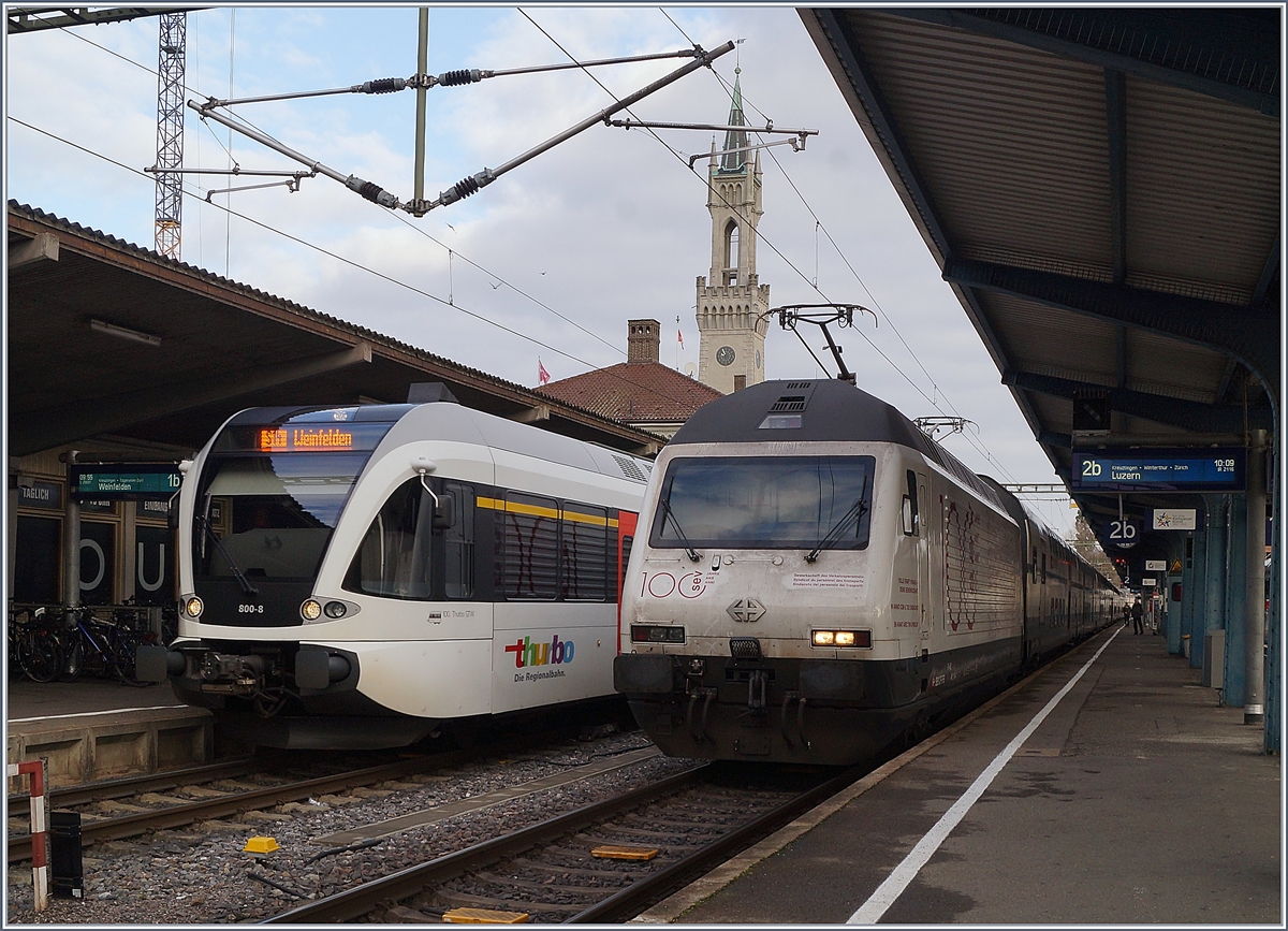 The SBB Re 460 113-4 (UIC 91 85 4 460 113-4 CH-SBB)  100 Jahre SEV  wiht his IR 75  and a THURBO GTW in Konstanz.

10.12.2019 