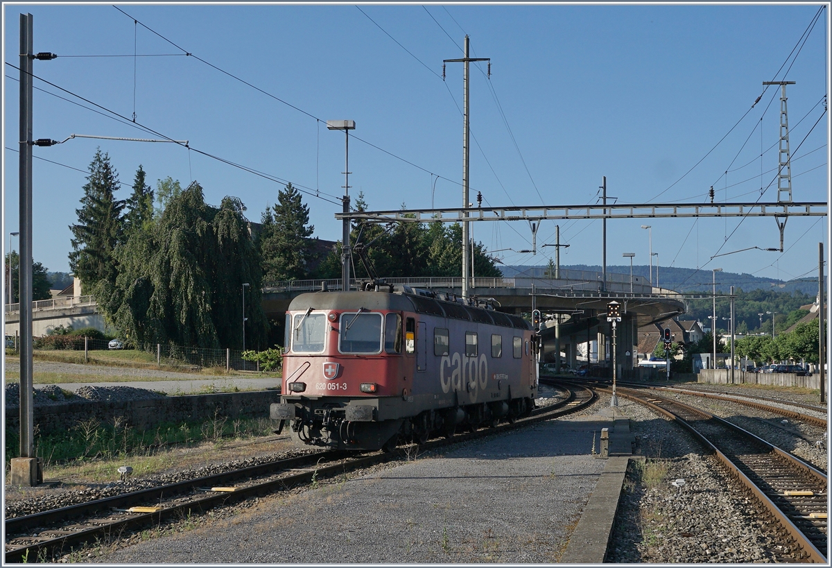 The SBB Re 620 051-3 in Porrentury. 

23.07.2019 