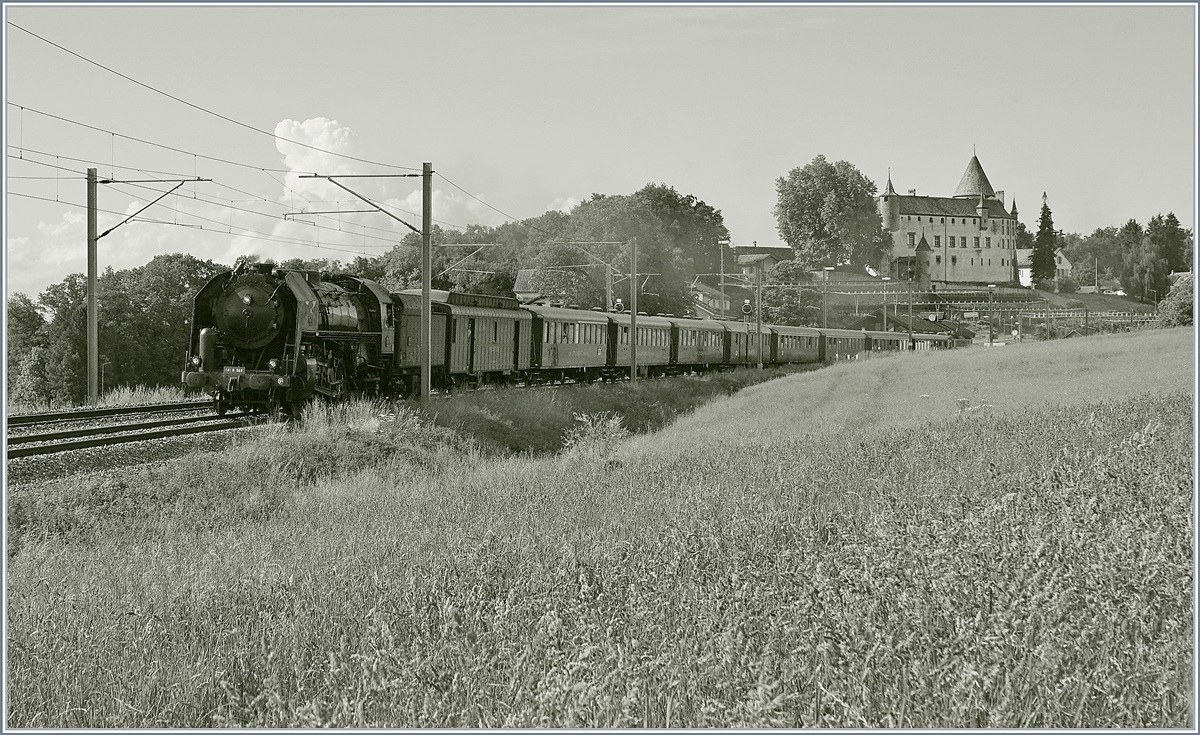 The SNCF 141 R 568 with special train service by Oron.
02.06.2018