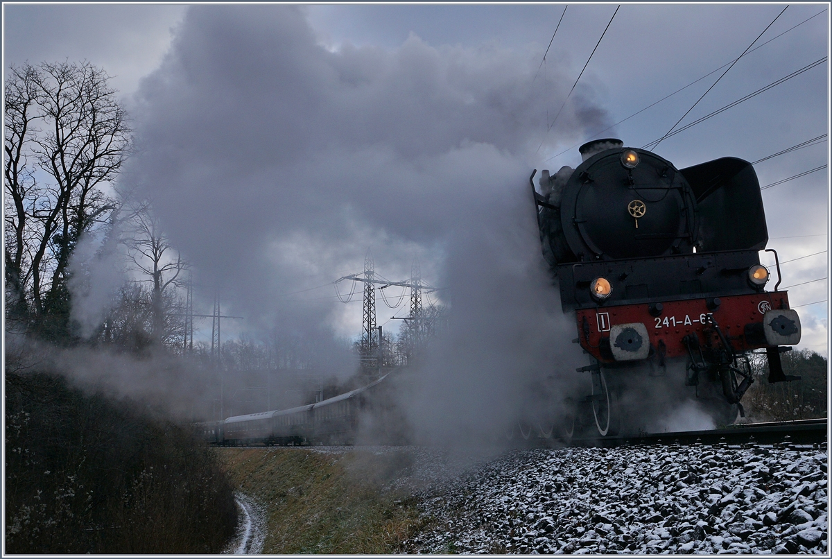 The SNCF 241-A-65 by Koblenz.
09.12.2017