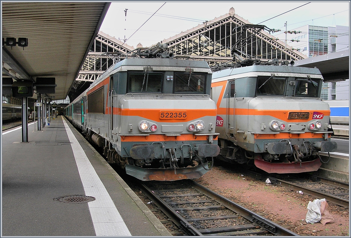 The SNCF BB 22355 and an other one in Tours.
22.03.2007
